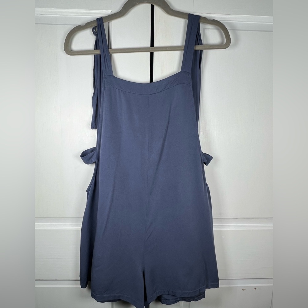 Shinestar Romper with Side Cutouts Blue Excellent Condition Size Small